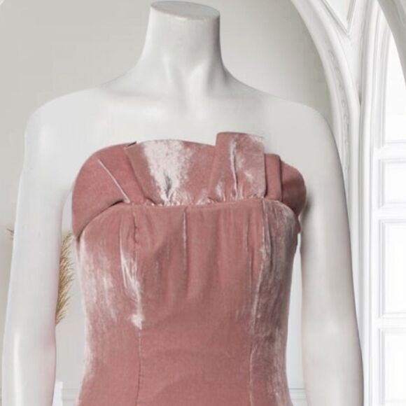 cinq à sept Mauve Strapless Velvet Dress Size 0 - Picture 2 of 7